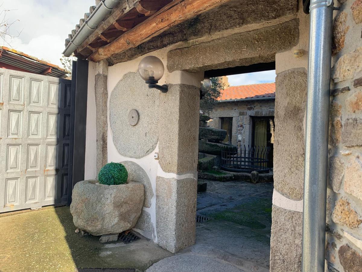 Villar de Ciervo Habitaciones Rurales La Vertedera I מראה חיצוני תמונה
