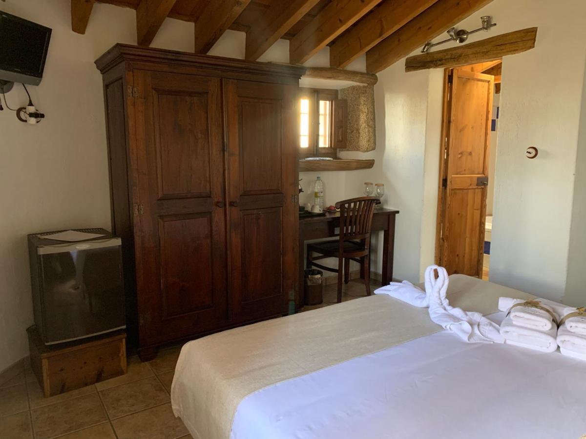 Villar de Ciervo Habitaciones Rurales La Vertedera I מראה חיצוני תמונה
