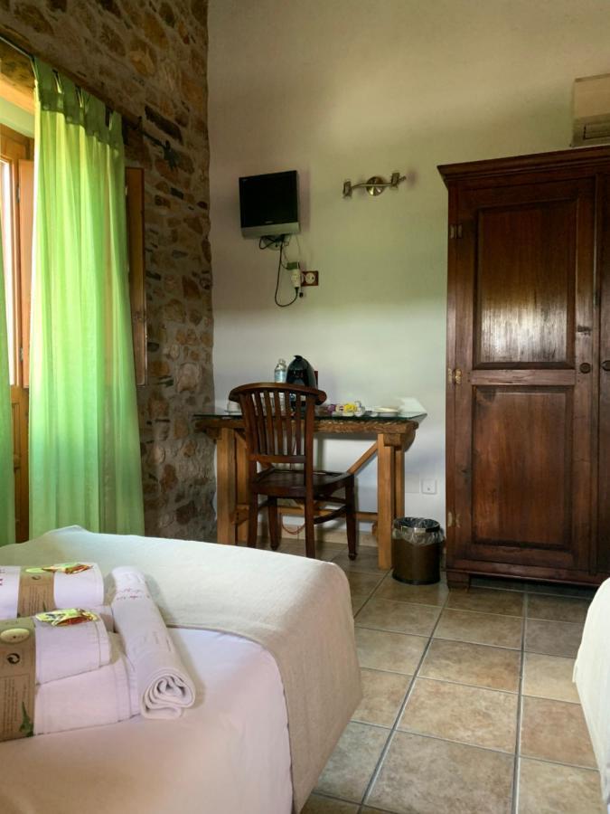 Villar de Ciervo Habitaciones Rurales La Vertedera I מראה חיצוני תמונה